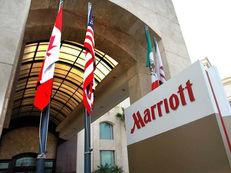 Marriott Torreon Hotel Kültér fotó